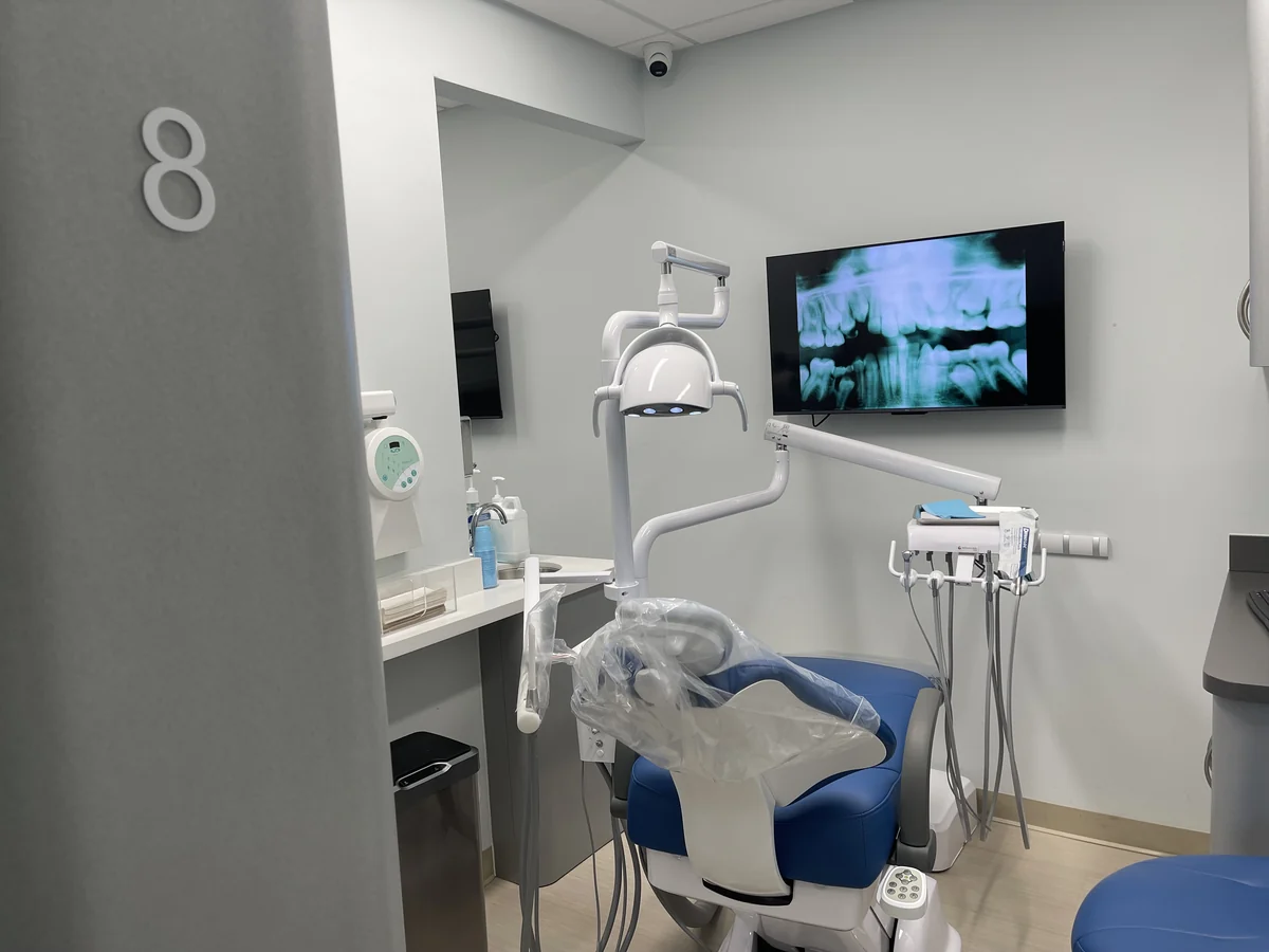Treatment room at the Dental Options North Miami office
