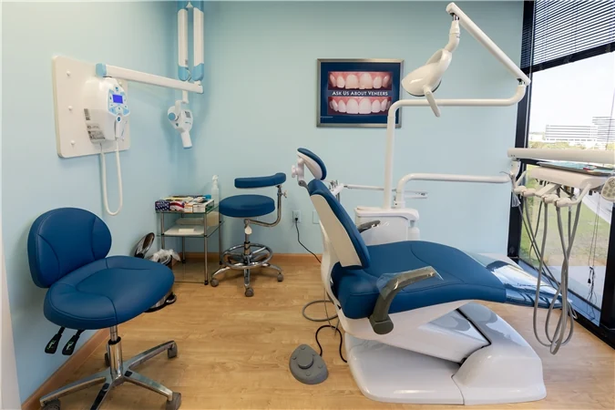 A treatment room at the Dental Options office in Aventura